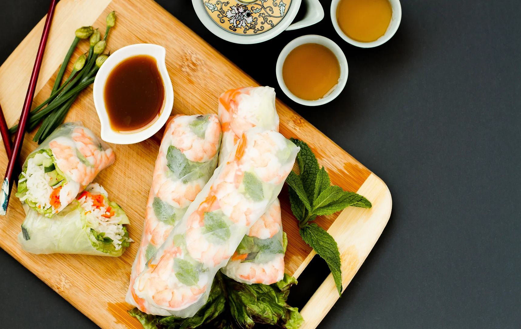 Best shrimp fresh rolls in Regina, SK